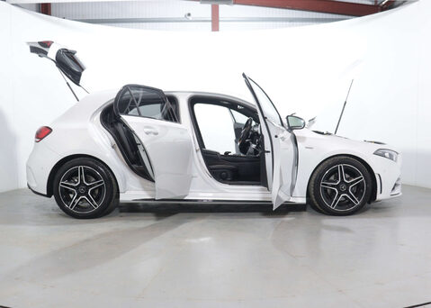 Mercedes-Benz A Class 1.3 A 200 AMG Line Edition Executive Auto 5dr 60