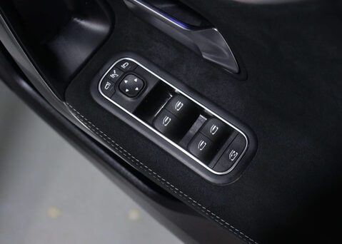 Mercedes-Benz A Class 1.3 A 200 AMG Line Edition Executive Auto 5dr 40