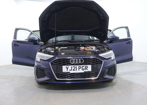 Audi A3 1.4 A3 Sportback 40 TFSI S Line E Semi-Auto 5dr 51