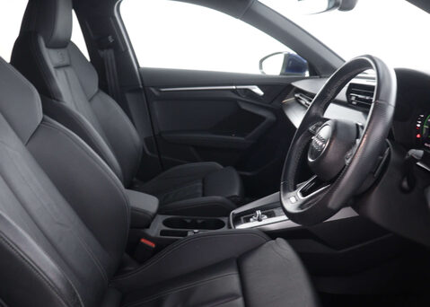 Audi A3 1.4 A3 Sportback 40 TFSI S Line E Semi-Auto 5dr 40