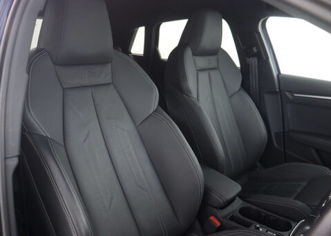 Audi A3 1.4 A3 Sportback 40 TFSI S Line E Semi-Auto 5dr 41