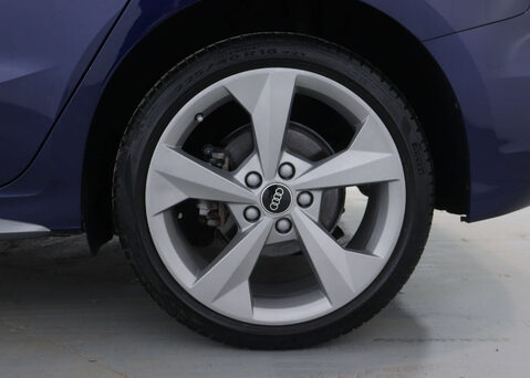 Audi A3 1.4 A3 Sportback 40 TFSI S Line E Semi-Auto 5dr 16