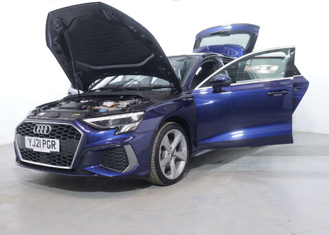Audi A3 1.4 A3 Sportback 40 TFSI S Line E Semi-Auto 5dr 52