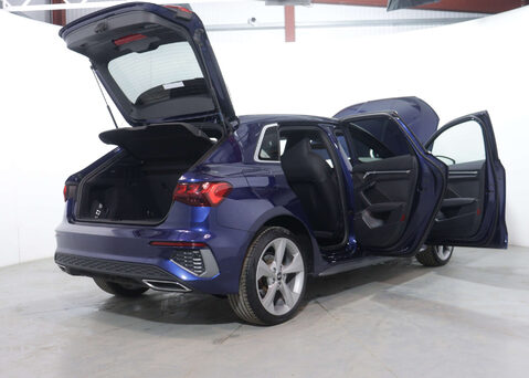 Audi A3 1.4 A3 Sportback 40 TFSI S Line E Semi-Auto 5dr 56