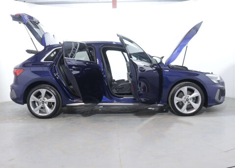 Audi A3 1.4 A3 Sportback 40 TFSI S Line E Semi-Auto 5dr 57
