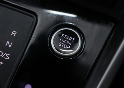 Audi A3 1.4 A3 Sportback 40 TFSI S Line E Semi-Auto 5dr 32