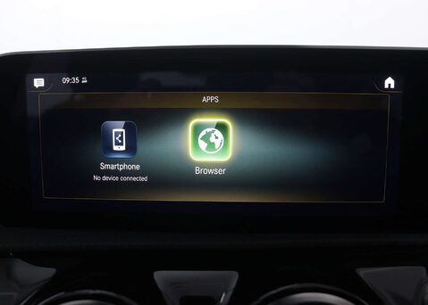 Mercedes-Benz A Class 1.3 A 200 Sport Exeutive Auto 4dr 27