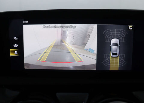 Mercedes-Benz A Class 1.3 A 200 Sport Exeutive Auto 4dr 29