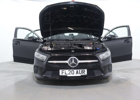 Mercedes-Benz A Class 1.3 A 200 Sport Exeutive Auto 4dr 50