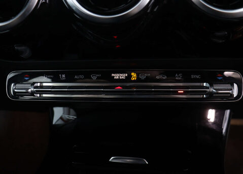 Mercedes-Benz A Class 1.3 A 200 Sport Exeutive Auto 4dr 30