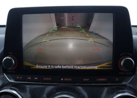 Nissan Juke 1.0 Juke N-Connecta DiG-T Semi-Auto 5dr 27