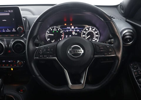 Nissan Juke 1.0 Juke N-Connecta DiG-T Semi-Auto 5dr 19