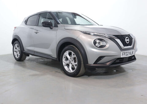 Nissan Juke 1.0 Juke N-Connecta DiG-T Semi-Auto 5dr 1