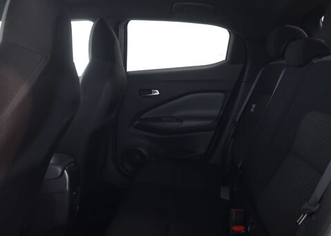 Nissan Juke 1.0 Juke N-Connecta DiG-T Semi-Auto 5dr 47