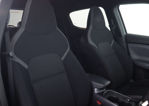 Nissan Juke 1.0 Juke N-Connecta DiG-T Semi-Auto 5dr 41