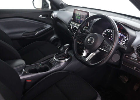 Nissan Juke 1.0 Juke N-Connecta DiG-T Semi-Auto 5dr 39