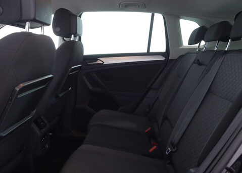 Volkswagen Tiguan 1.5 TIGUAN MATCH TSI EVO S-A 5dr 42