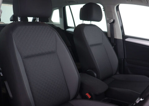 Volkswagen Tiguan 1.5 TIGUAN MATCH TSI EVO S-A 5dr 38
