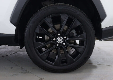 Toyota Rav4 2.5 RAV4 Dynamic HEV 4x2 CVT 5dr 15