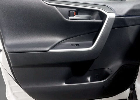 Toyota Rav4 2.5 RAV4 Dynamic HEV 4x2 CVT 5dr 11