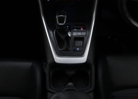 Toyota Rav4 2.5 RAV4 Dynamic HEV 4x2 CVT 5dr 19