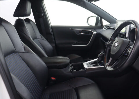Toyota Rav4 2.5 RAV4 Dynamic HEV 4x2 CVT 5dr 40