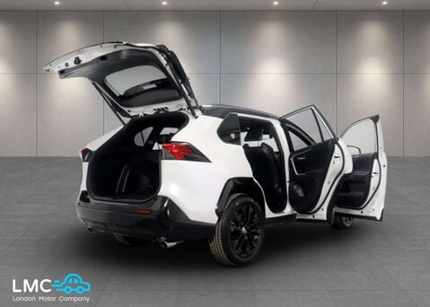 Toyota Rav4 2.5 RAV4 Dynamic HEV 4x2 CVT 5dr 22