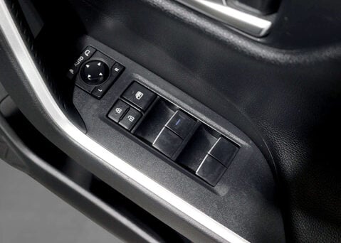 Toyota Rav4 2.5 RAV4 Dynamic HEV 4x2 CVT 5dr 57