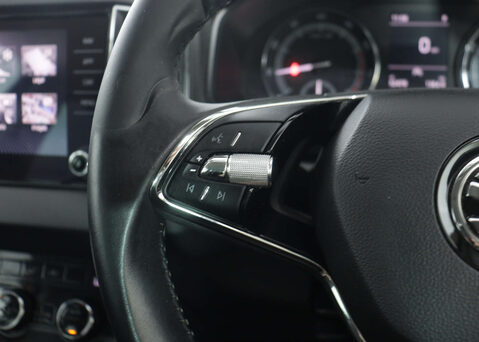 Skoda Karoq 1.5 Karoq SE TSi Semi-Auto 5dr 33