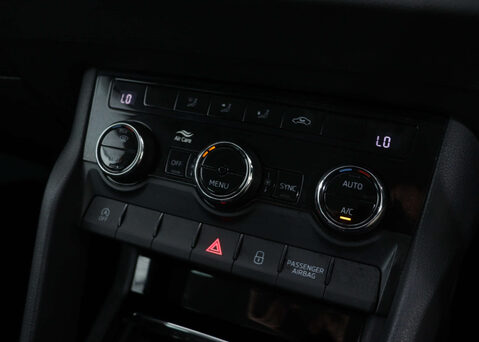 Skoda Karoq 1.5 Karoq SE TSi Semi-Auto 5dr 29