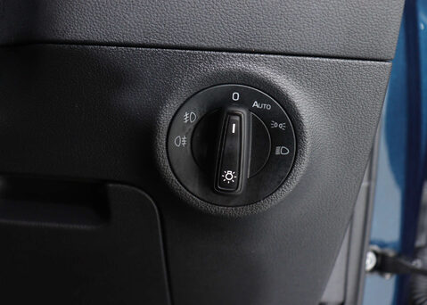 Skoda Karoq 1.5 Karoq SE TSi Semi-Auto 5dr 37