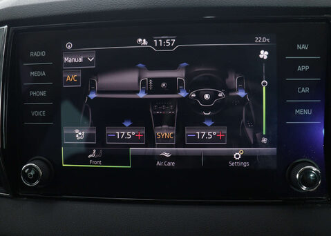 Skoda Karoq 1.5 Karoq SE TSi Semi-Auto 5dr 27