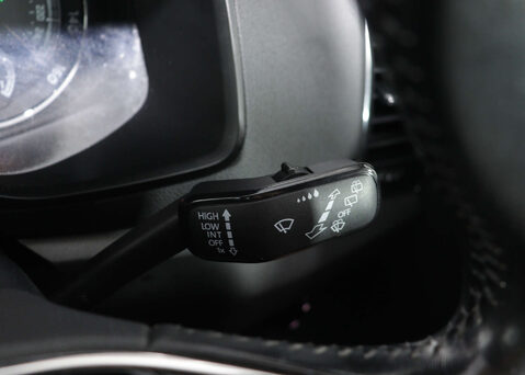 Skoda Karoq 1.5 Karoq SE TSi Semi-Auto 5dr 36