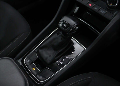 Skoda Karoq 1.5 Karoq SE TSi Semi-Auto 5dr 32