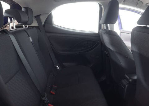 Toyota Yaris 1.5 Yaris Icon HEV CVT 5dr 45