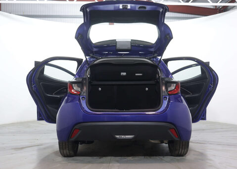 Toyota Yaris 1.5 Yaris Icon HEV CVT 5dr 53