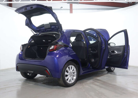 Toyota Yaris 1.5 Yaris Icon HEV CVT 5dr 54