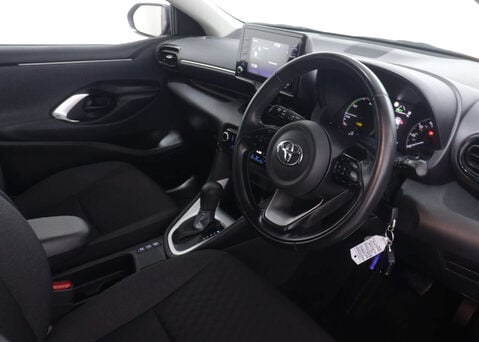 Toyota Yaris 1.5 Yaris Icon HEV CVT 5dr 36