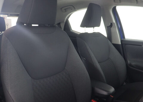 Toyota Yaris 1.5 Yaris Icon HEV CVT 5dr 38