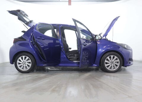 Toyota Yaris 1.5 Yaris Icon HEV CVT 5dr 55