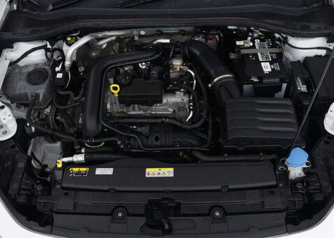 SEAT Leon 1.0 Leon Xcellence Luxury eTSI Semi-Auto 5dr 51