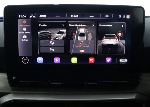 SEAT Leon 1.0 Leon Xcellence Luxury eTSI Semi-Auto 5dr 27