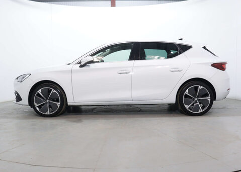 SEAT Leon 1.0 Leon Xcellence Luxury eTSI Semi-Auto 5dr 8