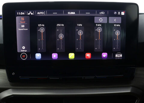 SEAT Leon 1.0 Leon Xcellence Luxury eTSI Semi-Auto 5dr 26