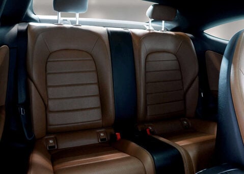 Mercedes-Benz C Class 2.1 C 220 AMG Line Premium D Auto 2dr 39