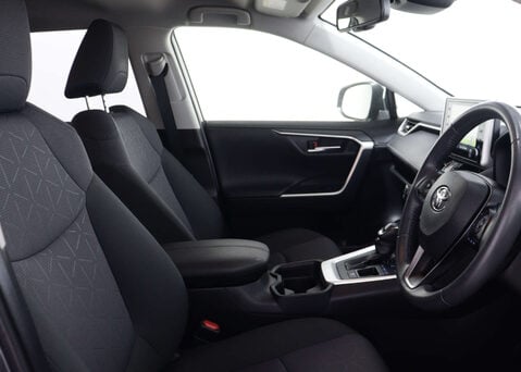 Toyota Rav4 2.5 RAV4 Design HEV 4x2 CVT 5dr 42