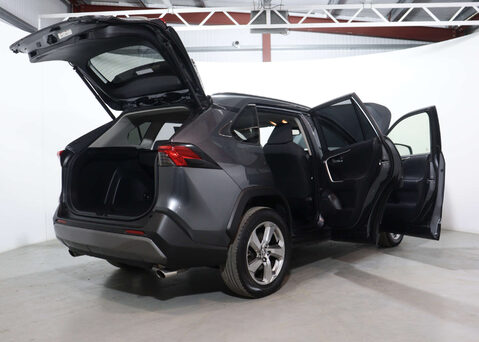 Toyota Rav4 2.5 RAV4 Design HEV 4x2 CVT 5dr 58