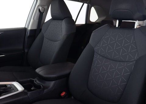 Toyota Rav4 2.5 RAV4 Design HEV 4x2 CVT 5dr 46