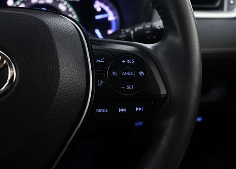 Toyota Rav4 2.5 RAV4 Design HEV 4x2 CVT 5dr 36