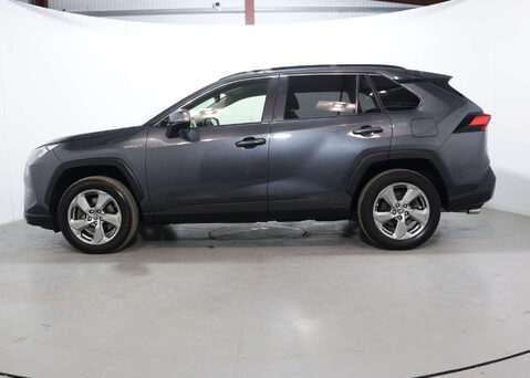 Toyota Rav4 2.5 RAV4 Design HEV 4x2 CVT 5dr 8
